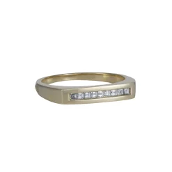 Kima – Channel Set Diamond Band